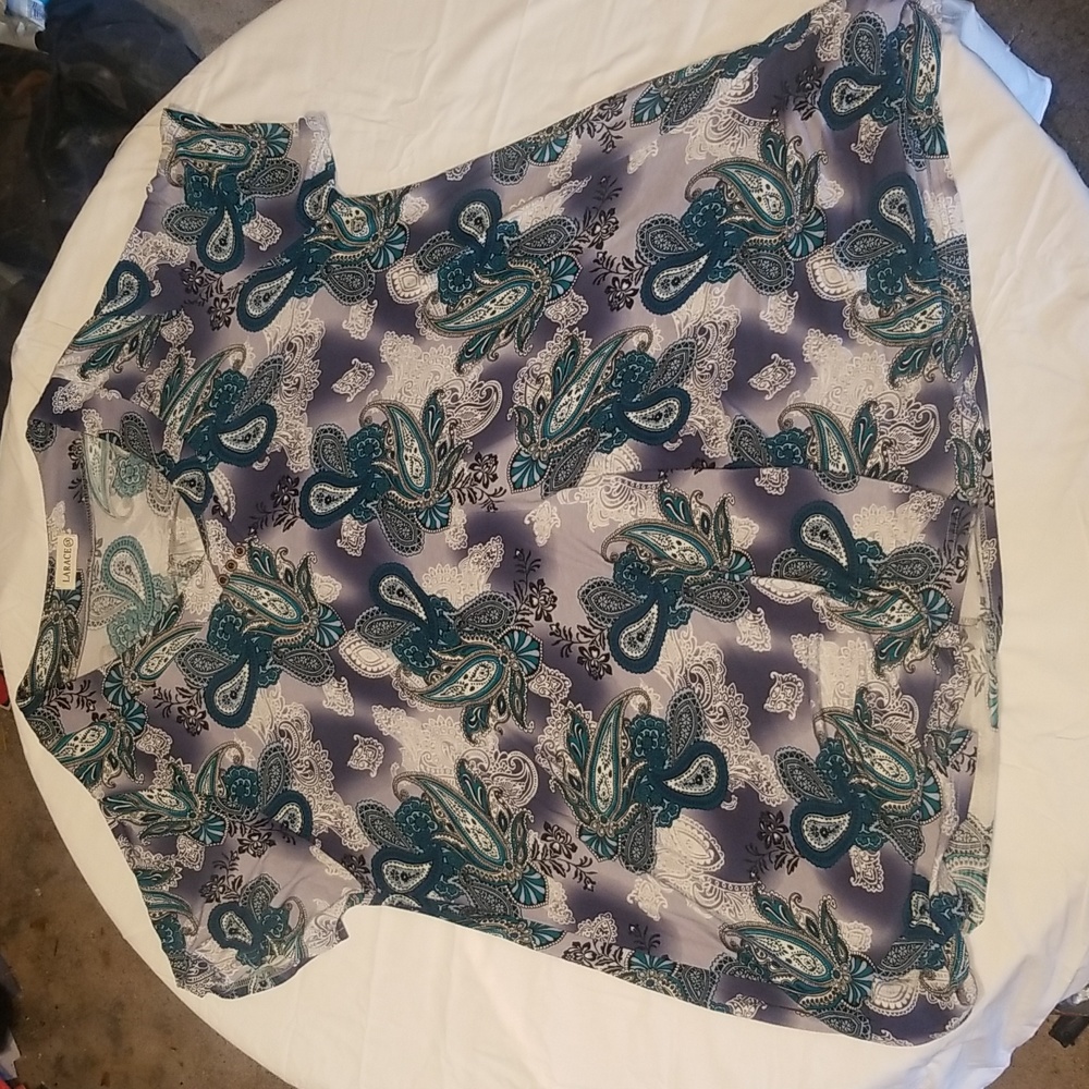 LARACE 5X Paisley Short Sleeve Tee